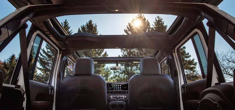 2026 Jeep Wrangler Launched – Here’s Why It’s the King of Off-Road SUVs 4 2026 jeep wrangler