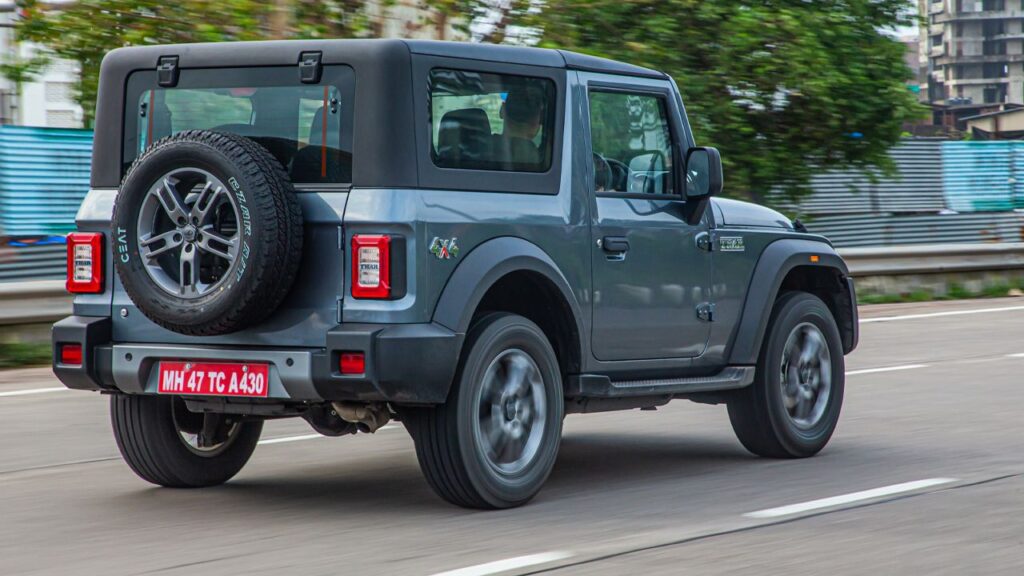 Mahindra Thar vs Thar Roxx – Which SUV is Worth Your Money in 2026? 5 Mahindra Thar vs Thar Roxx