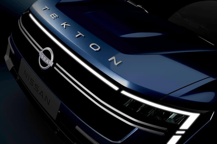 Nissan Tekton mileage